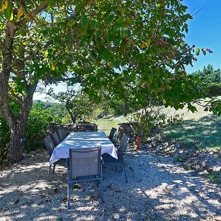 Casa vacanze Awesome In Saint-jean-de-maruejol *